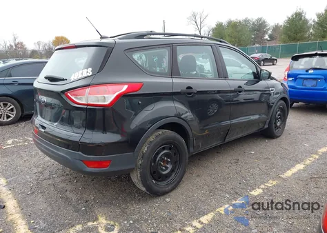 2015 Ford Escape S z USA, uszkodzony, nr VIN 1FMCU0F72FUA06935